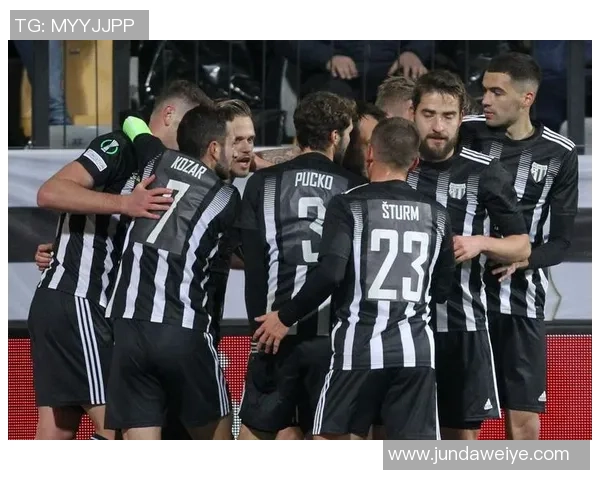 热刺战胜多特蒙德进军足总杯热刺球员帽子戏法点燃全场激情